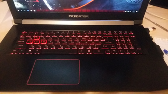 ACER  PREDATOR HELIOS 300 PH317-51-76NY ( 17.3 FHD IPS I7-7700HQ GTX1060(6GB) 16GB 1TB + 256SSD )