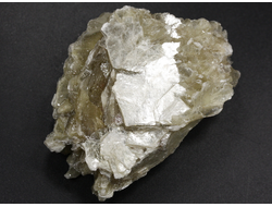 Мусковит, необработанный "дикий" образец, Бразилия (55*38*22 мм, 54 г) №36385