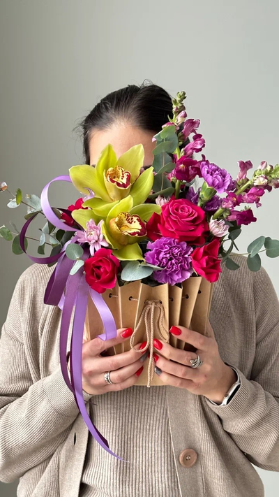 ЦВЕТОЧНАЯ КОМПОЗИЦИЯ № 102