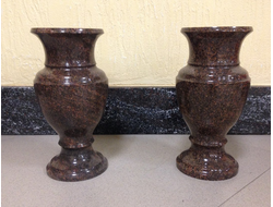 Вазы из гранита