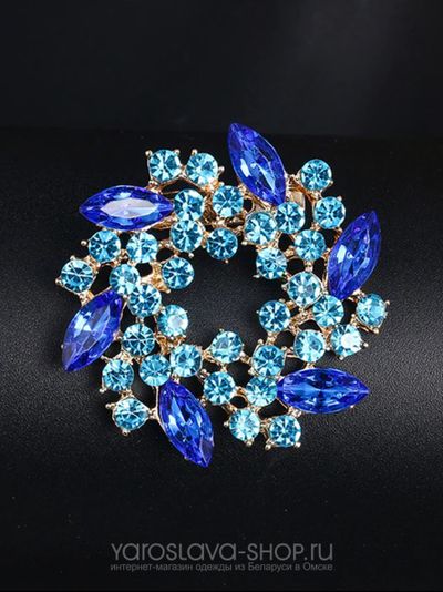 АЛ-117. Брошь с синими и голубыми кристаллами.