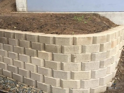 Камень для подпорной стенки