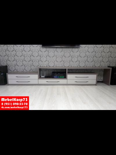 Стенки и гостиные на заказ