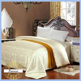 Шелковое одеяло Aonasi 150*210 всесезонное