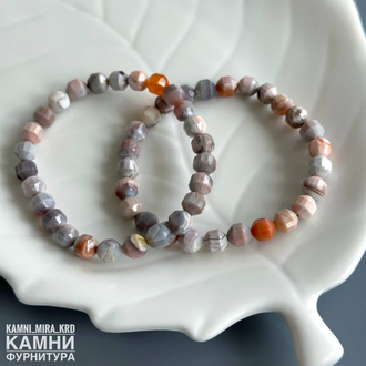 Браслет "Розовый агат Ботсвана" агат бежево-розовый с серыми и оранжевыми оттенками, форма бусин фонарик 6,8-7,2 мм, цена за штуку