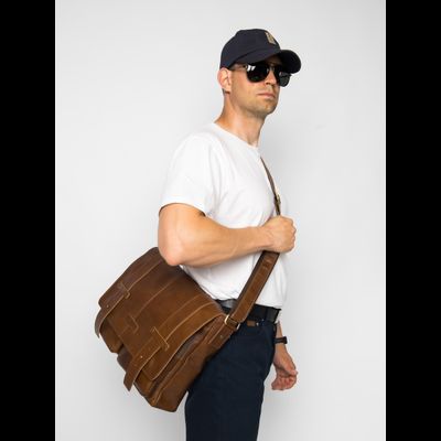 Кожаная мужская сумка Madruzzo Premium brown (арт. 
5068-63)