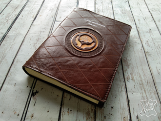 кожаный ежедневник, подарок руководителю, ежедневник с логотипом, ежедневник на заказ, что подарить