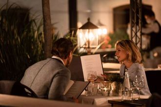 Парфюмерный набор №2   Ароматы для  свиданий. Романтика, соблазн и легкий флирт  5 мл х 5 шт