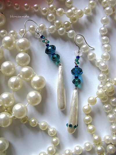 Серьги майорка "Принцесса Миядзаки" с хрустальными бусинами и стразами "Сваровски"