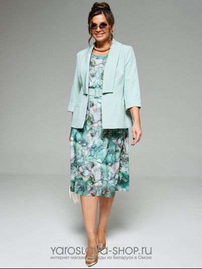 Нарядный женский комплект в бирюзовом цвете, состоящий из жакета и платья