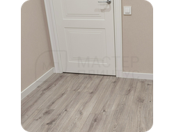 Плинтус ХДФ Dollken Cubu Flex Life 80мм Х 2,5 м Белый RAL 9003 в интерьере 6