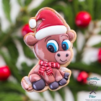 Бычок с шарфиком и шапочкой. Форма для пряников с трафаретом.