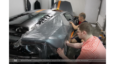 Оклейка защитной пленкой Lamborghini Huracan