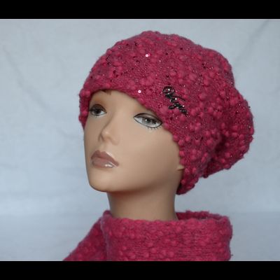 Коралловый берет вязаный с пайетками Vizio Италия 5156 и шарф