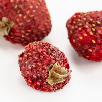 Клубника сушеная с плодоножкой 1000 г