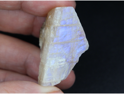 Беломорит (плагиоклаз), необработанный "дикий" образец, Карелия (38*35*20 мм, 22 г) №26367