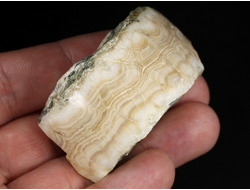 Арагонит, почковидные агрегаты, полировка, Россия, КЧР, Урупский район (54*27*26 мм, 72 г) №37745