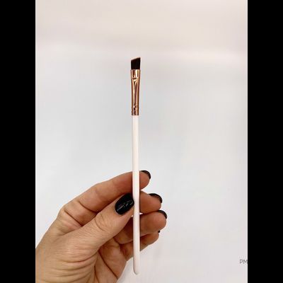 Кисть для бровей Delux