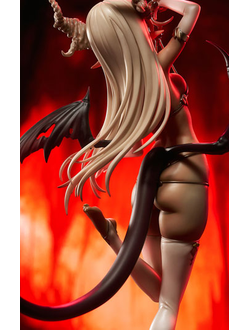 Фигурка 1/7 Маленький демон МоеМоеКо (Little Demon MoeMoeKo)