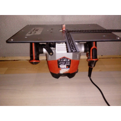 Пластина под BLACK & DECKER KW900E для установки фрезера в стол 350*250 мм.
