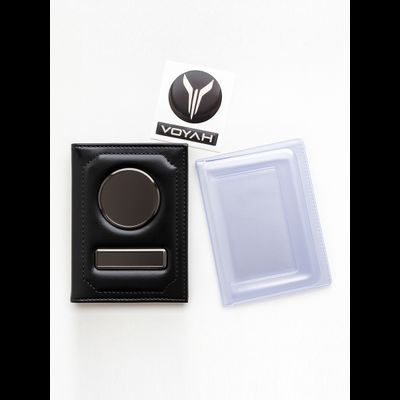 Обложка для автодокументов под наклейку логотипа и номера. Чёрная с чёрными вставками