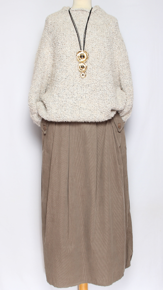 ЮБКА "Вельвет карманы клапаны" бежевая до р.54