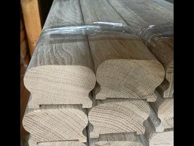 Поручень из дуба 60х45, выборка 42х5 (для улицы)