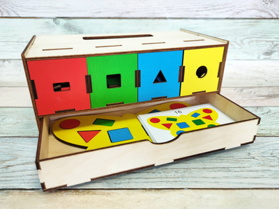 Сортер "Развивающий комодик"