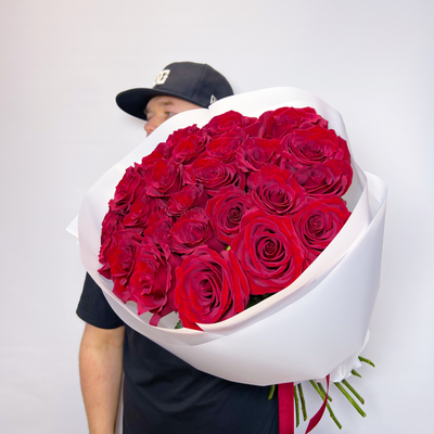 Букет красных роз Эквадор премиум 25 шт