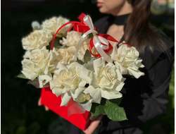 Ажурные розы