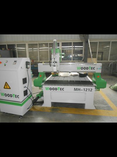 Фрезерно-гравировальный станок с ЧПУ WoodTec MH 1212
