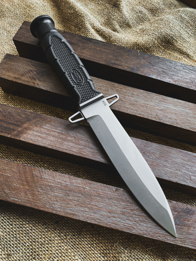 takticheskiy-nozh-strim-aus-6-rossiyskoy-kompanii-saro-foto-7