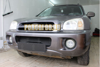 Защита радиатора Hyundai Santa Fe 2000-2006 (2 части) black верх