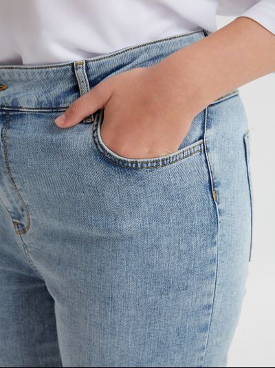 Джинсы голубые