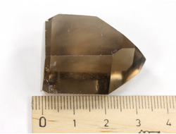 Кварц дымчатый, кристалл полированный, Бразилия (33*26*20 мм, 27 г) №36312