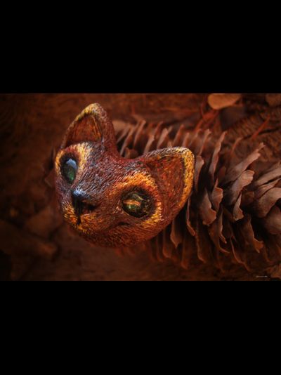 Необычная брошь "Кот-иллюзионист" (миниатюра, 4 см; авангардный стиль)