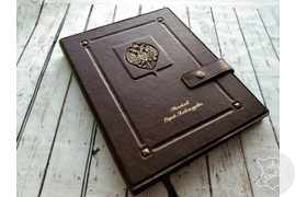 кожаный ежедневник с гербом РФ, ежедневник с гербом РФ и именной надписью