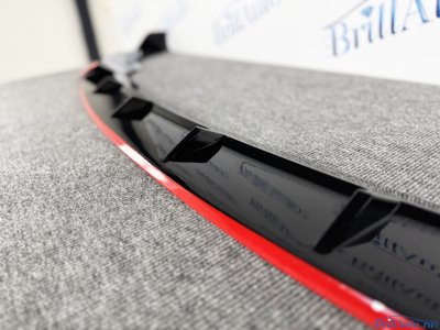 Сплиттер BMW 3 G20 черный с красной полосой