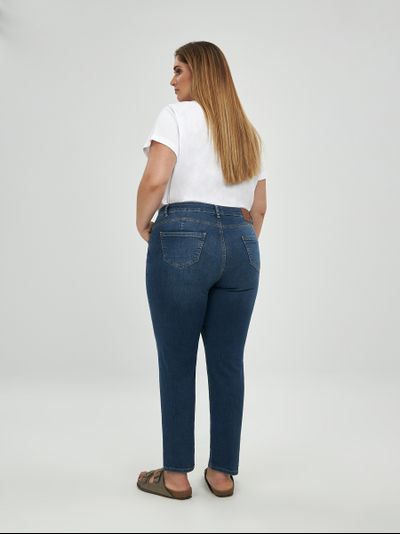 Зауженные женские джинсы MOM