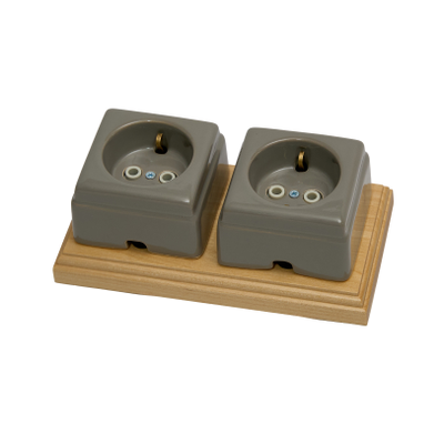 Ретро розетка из керамики Кром с заземлением, 16а. Серая глазурь