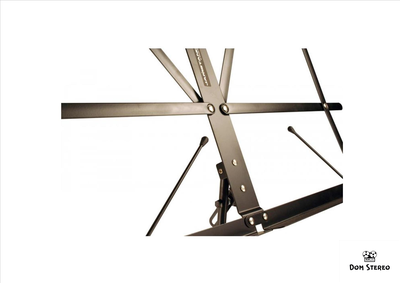 Фото верхней части на пюпитре Ultimate Support JS-CMS100