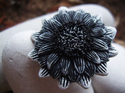 Кольцо "Цветок Угля и Пепла"