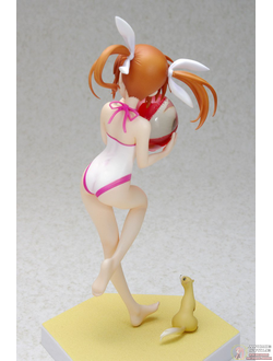 Фигурка 1/10  Наноха Такамати (Takamachi Nanoha Swimsuit Ver.)