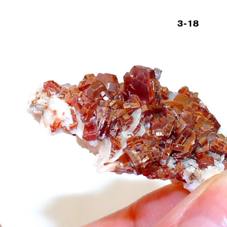 Ванадинит натуральный (щетка) №3-18: 37*27*17мм