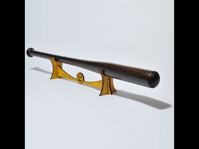 Подставка под бейсбольную биту