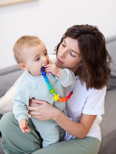 Бусы-прорезыватель из силикона Радуга