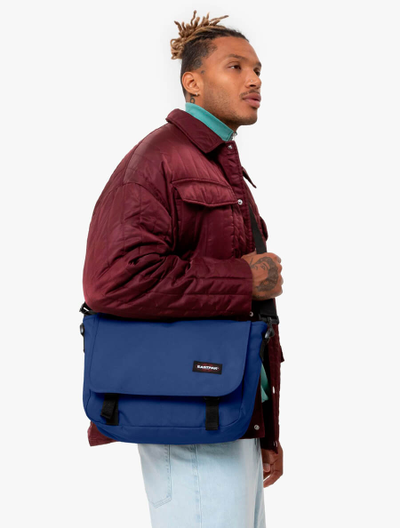 Сумка Eastpak Jr Nightsky Navy детали