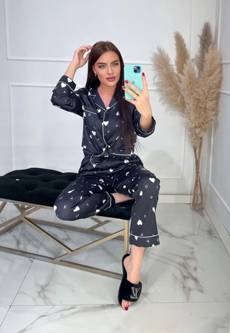 Victoria s Secret