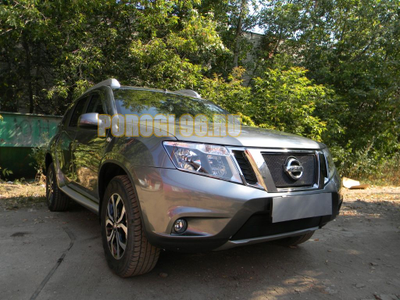 Защита радиатора Nissan Terrano 2014- black верх