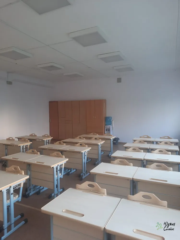 Стол ОН-25 и стул СУ-68-ПР